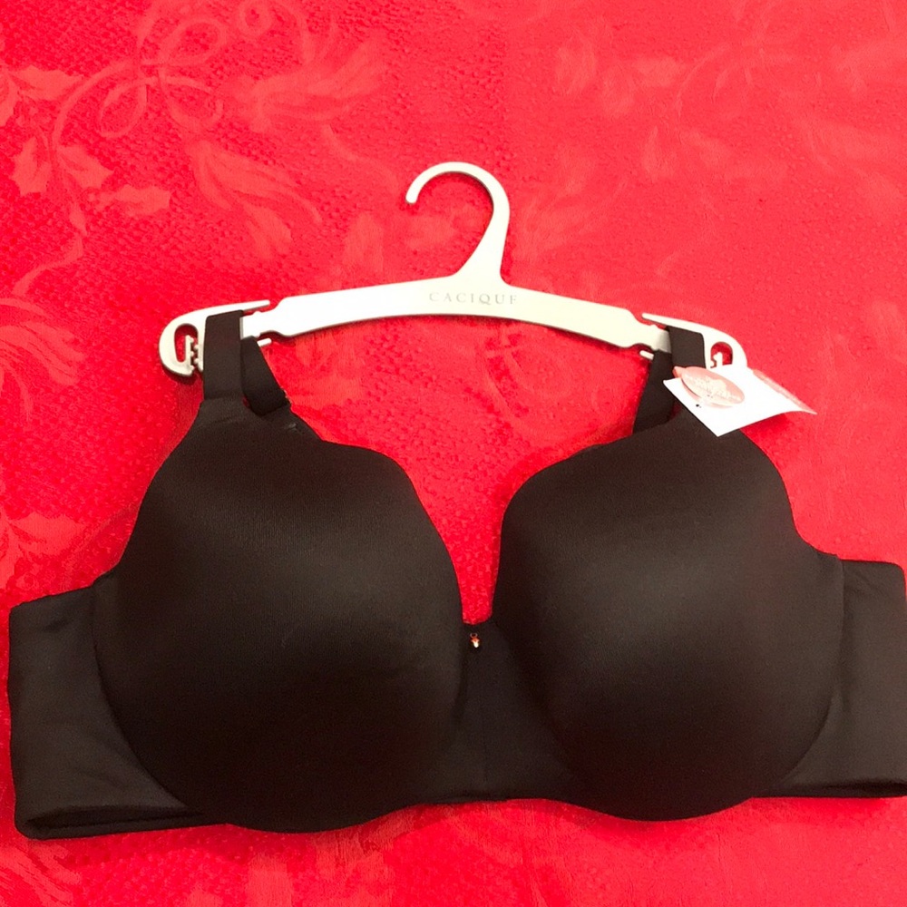 Cacique (Lane Bryant) 42C lightly lined